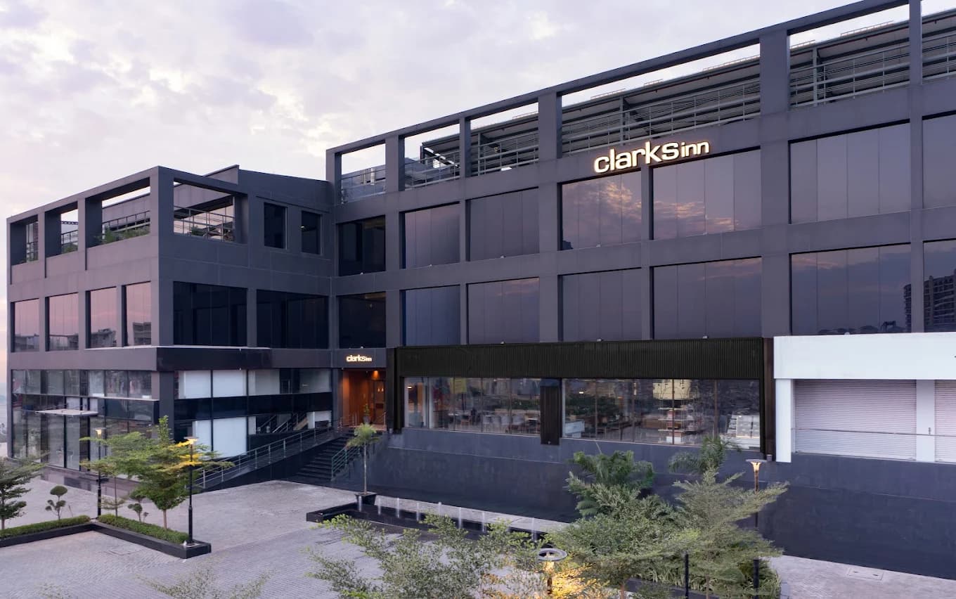 hotels in kharar near chandigarh