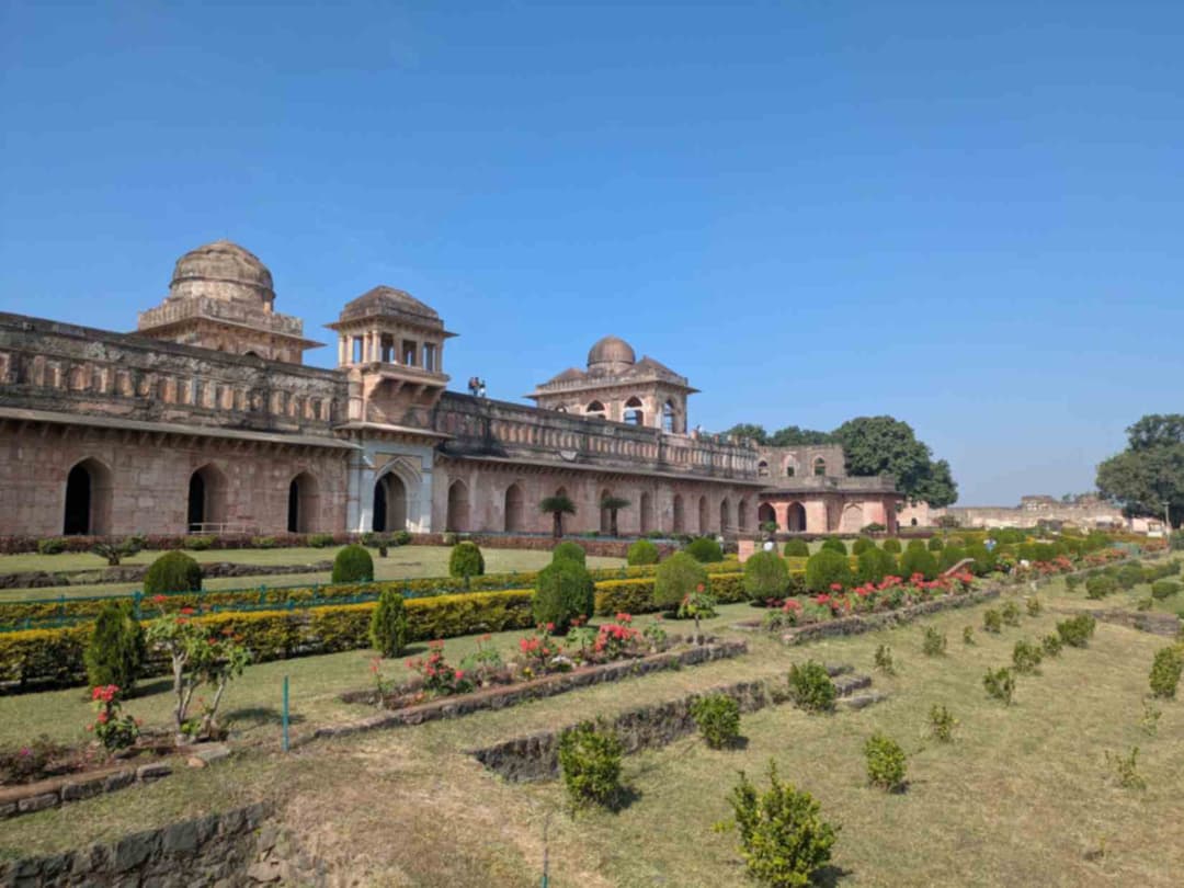 A Royal Weekend in Mandav: Heritage, Views and a Relaxing Stay