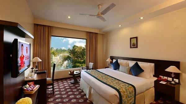 Executive Room