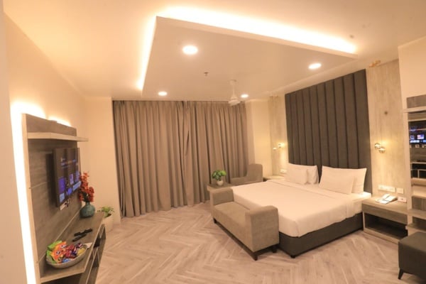 Premium Suite