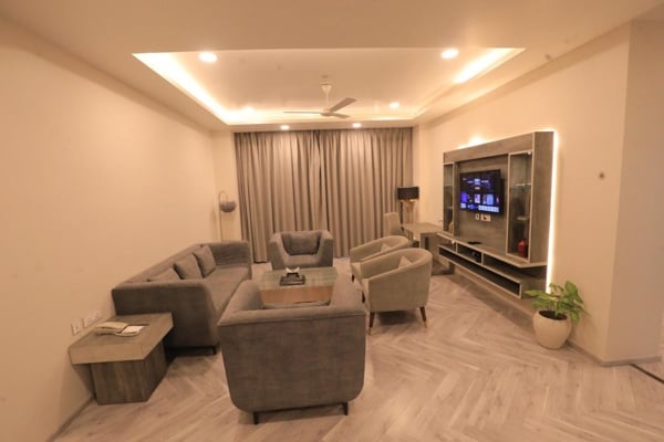Premium Suite