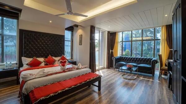 DiVaN JR Suite